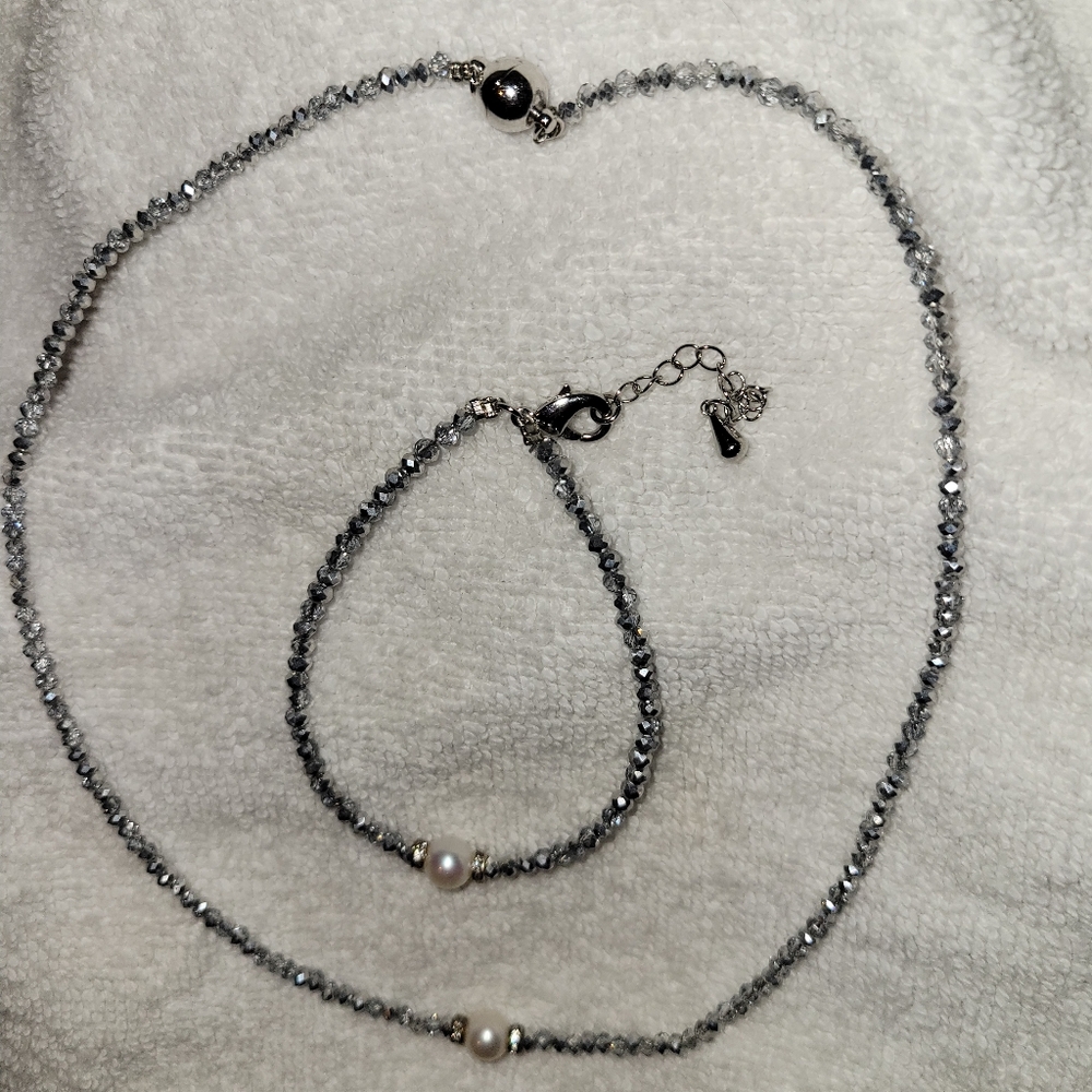 Hand Crafted Silver With White Stone Necklace And Bracelet Set Unique Design $16